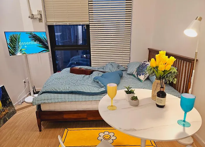 Apartment Sillim Sindaebang Station Gocheok Sky Dome Lovely House Seoul