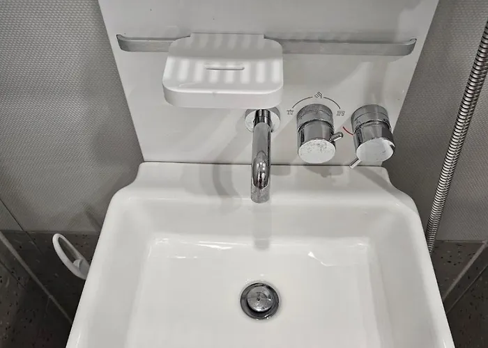 Apartment Sillim Sindaebang Station Gocheok Sky Dome Lovely House Seoul