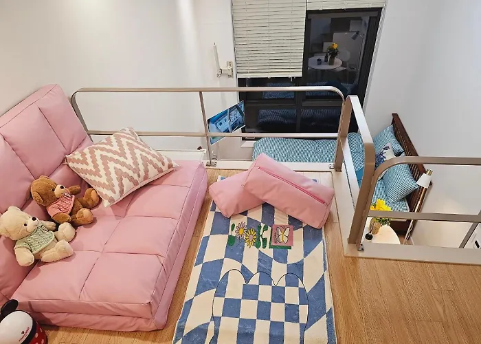 Sillim Sindaebang Station Gocheok Sky Dome Lovely House Apartment Seoul