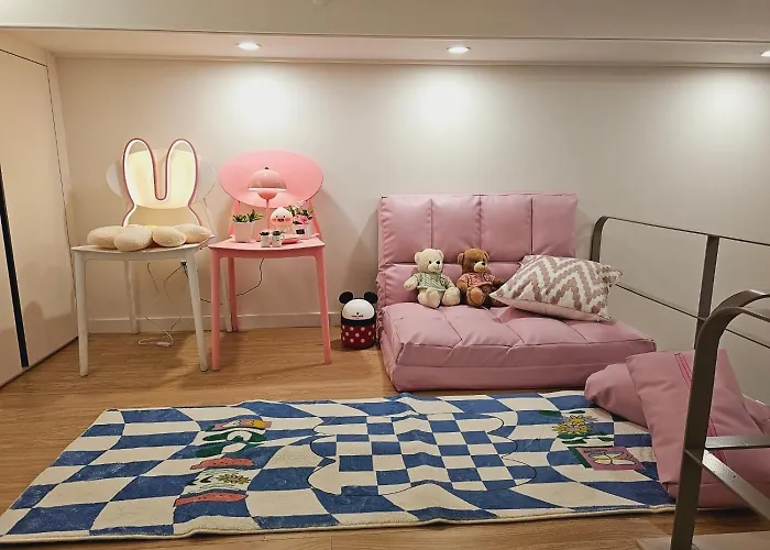 Apartment Sillim Sindaebang Station Gocheok Sky Dome Lovely House Seoul